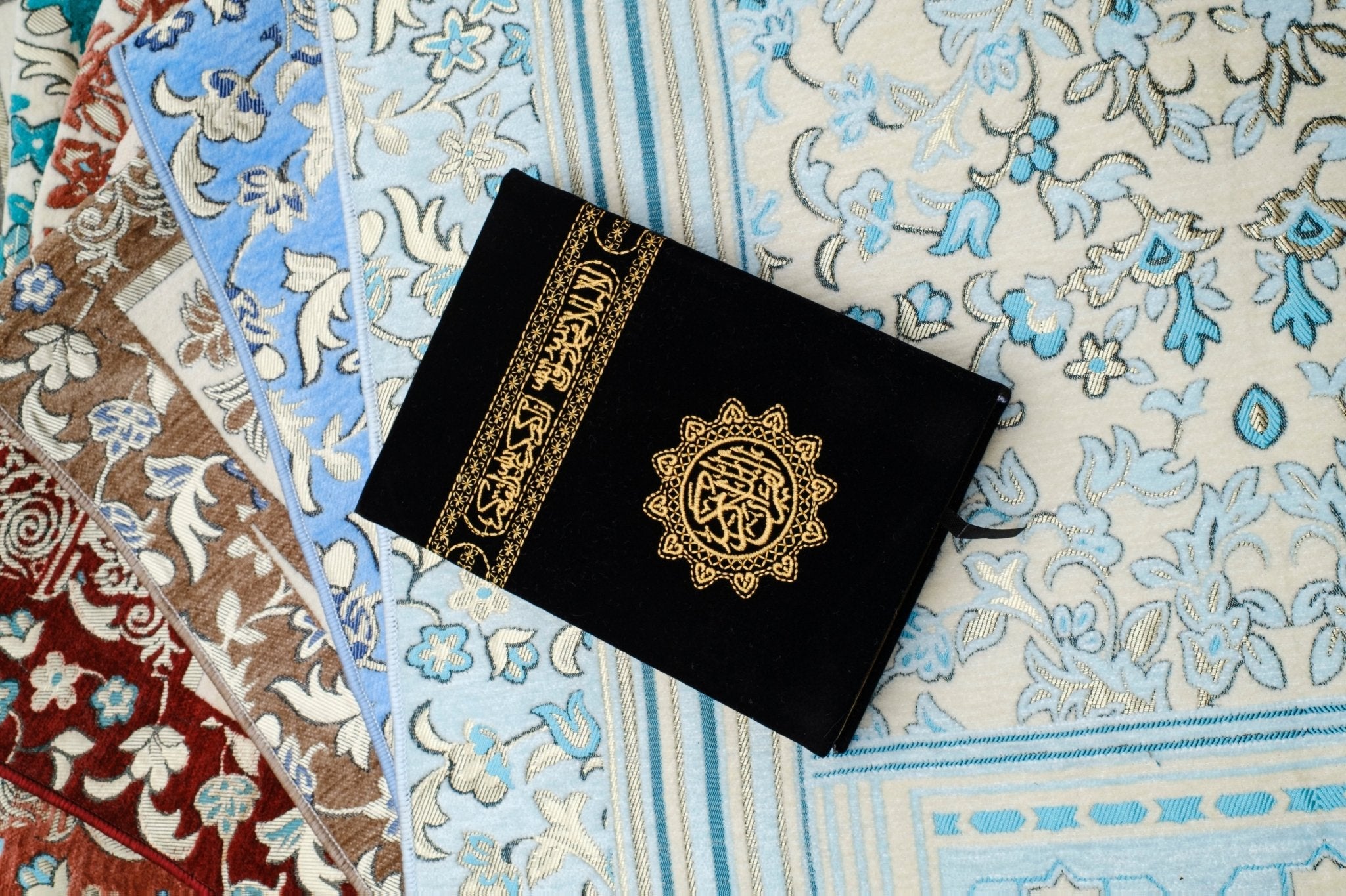 Qur’an Arabic Kaaba-Inspired - Velvet  with Gold Embroidery