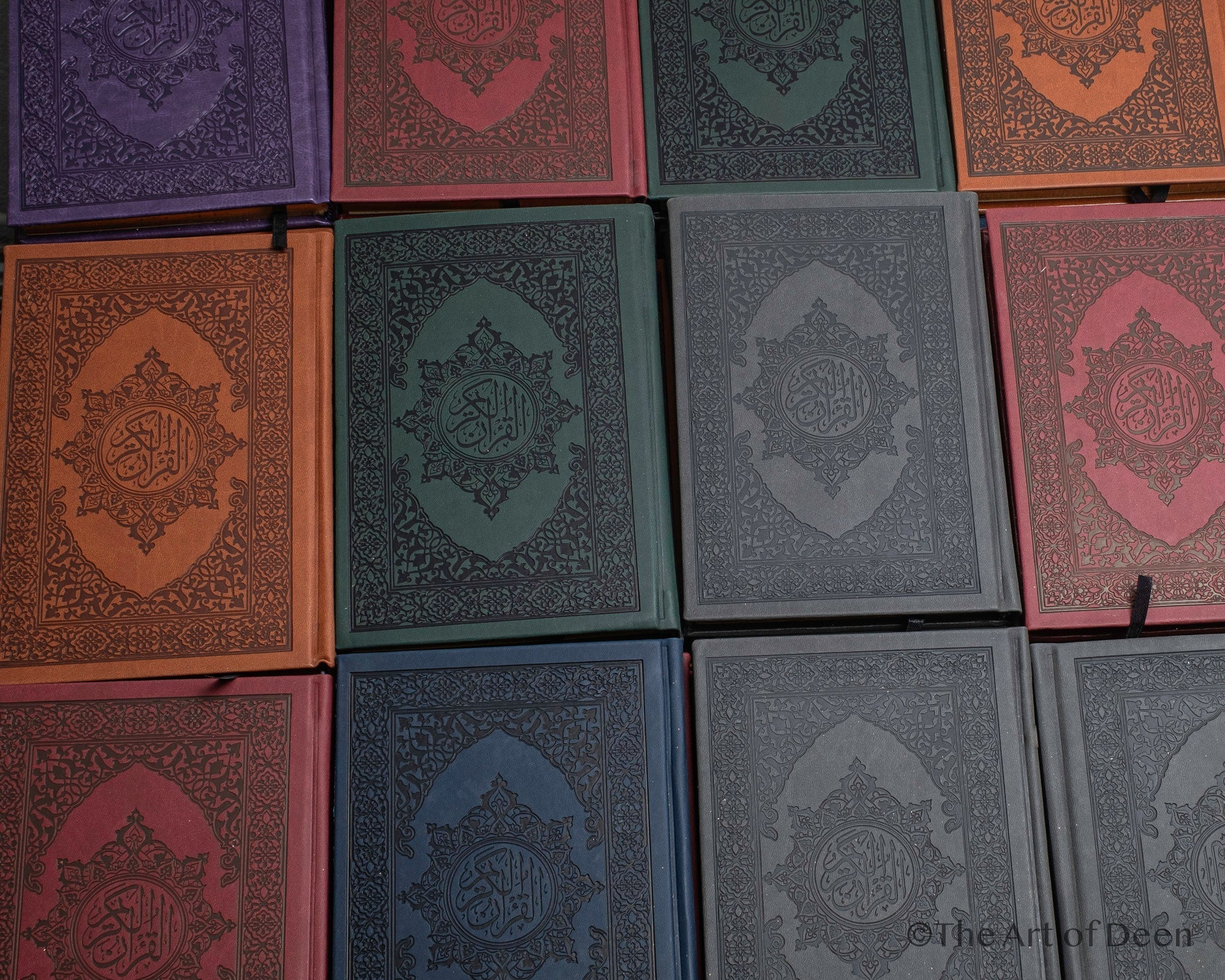 Premium Arabic Qur’an | Uthmani Calligraphy & Embossed Cover